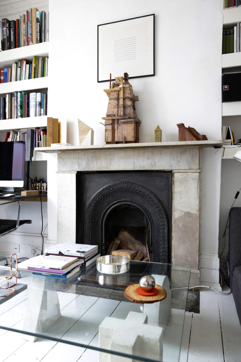 Londesborough Road, London N16 Aucoot