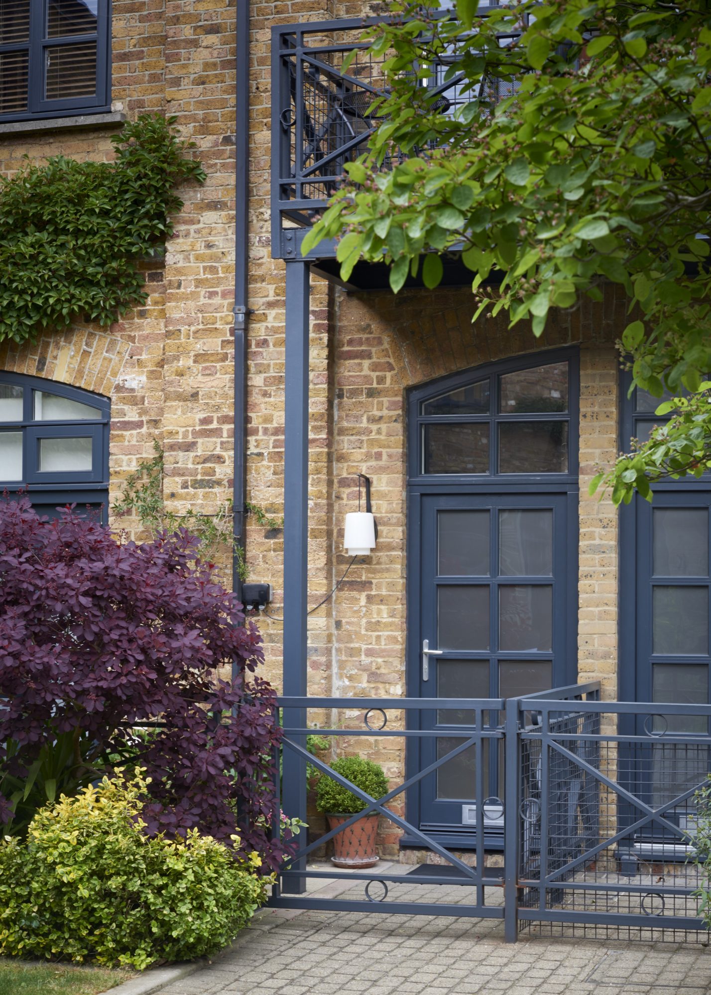 Independent Place, London E8 Aucoot