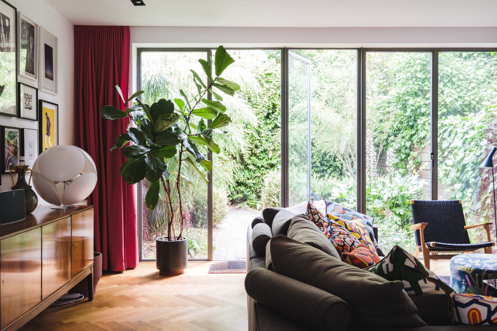 Aucoot - Dagmar Terrace - Uncommon Projects - A modern house in Islington