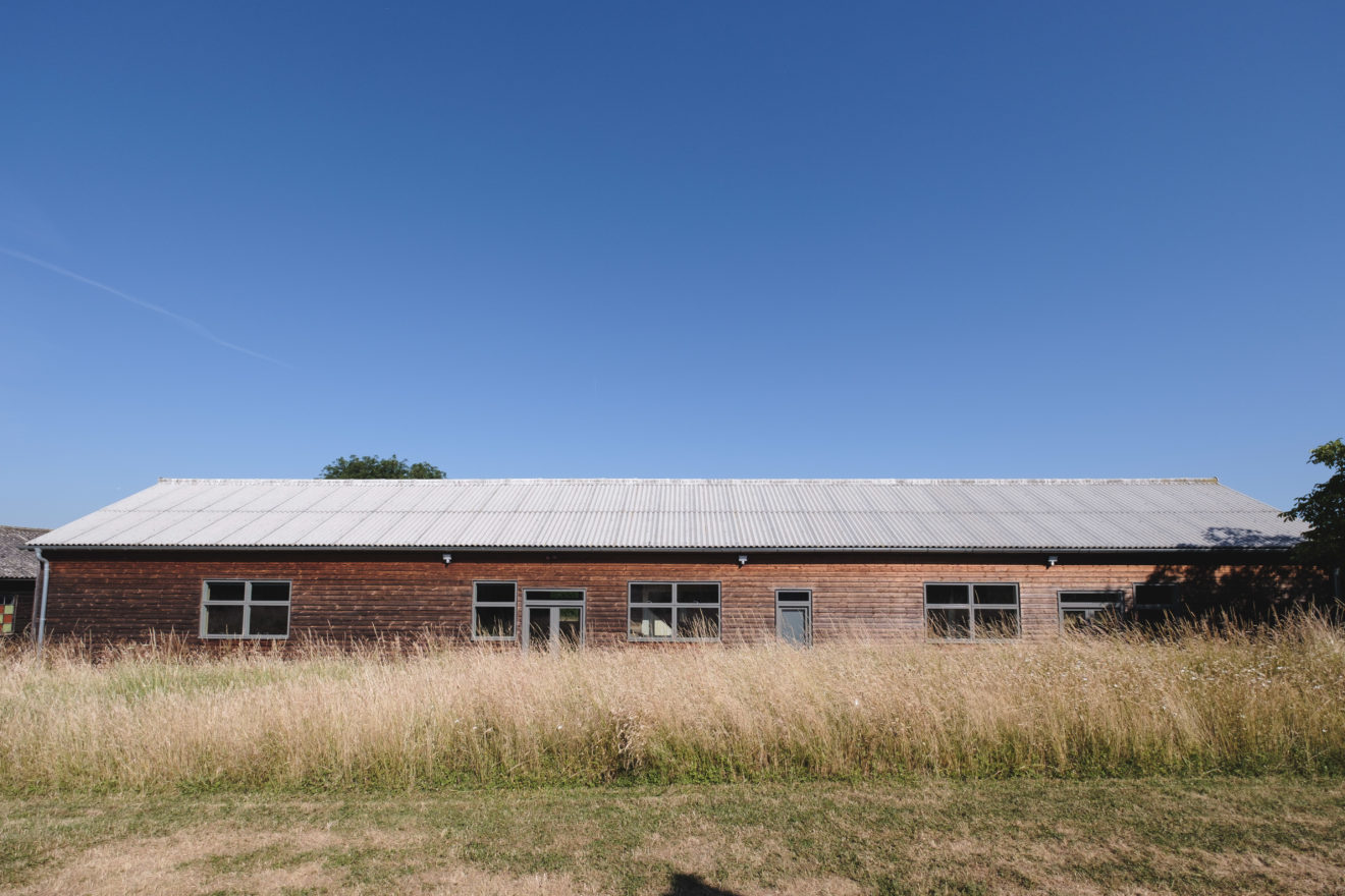 Aucoot - Grasslands - Vitsoe - A Modern House and Studio in the Countryside