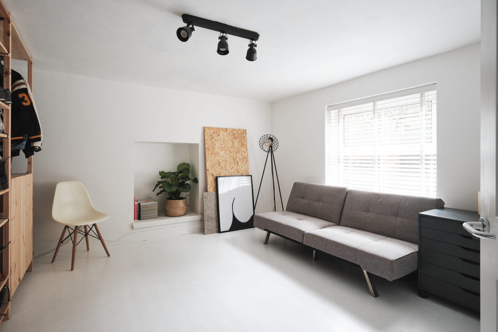 The-Fairfield-Aucoot-Scandi-Minimalism