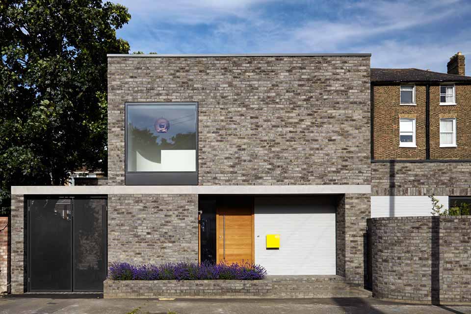 1-44-Architects-Aucoot-Design-Directory-Modern-House-Red-House-Park-House