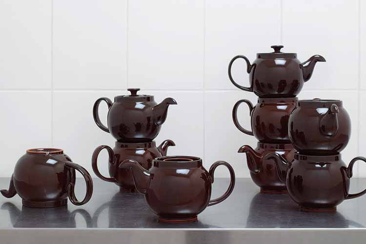 Brown Betty Teapot - McIntyre - Aucoot Journal - Design Classic