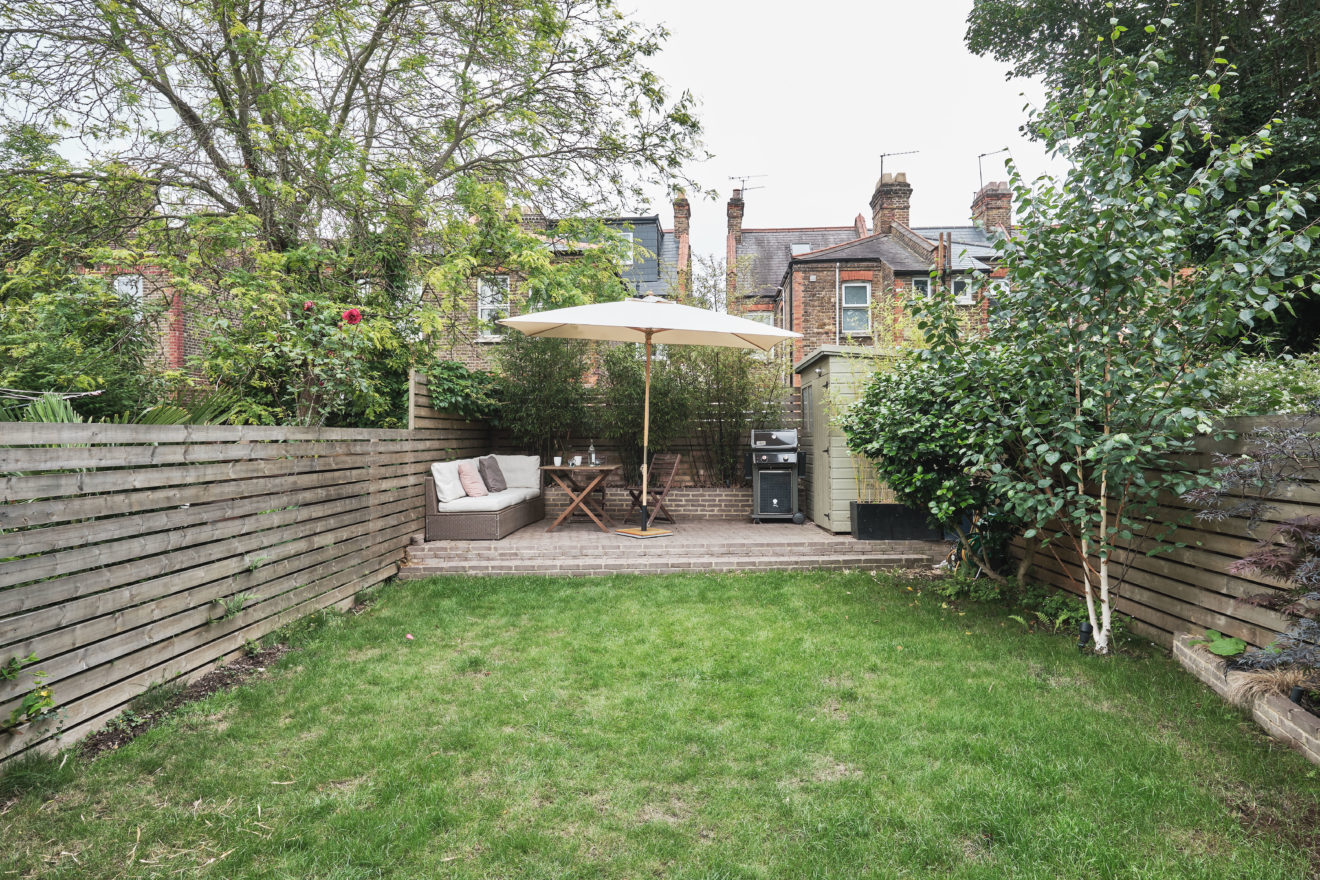 Elphinstone-Road-Aucoot-DeDraft-Architects-Modern-House-Extension-by-John-McDavid-Warner-Estate-Walthamstow