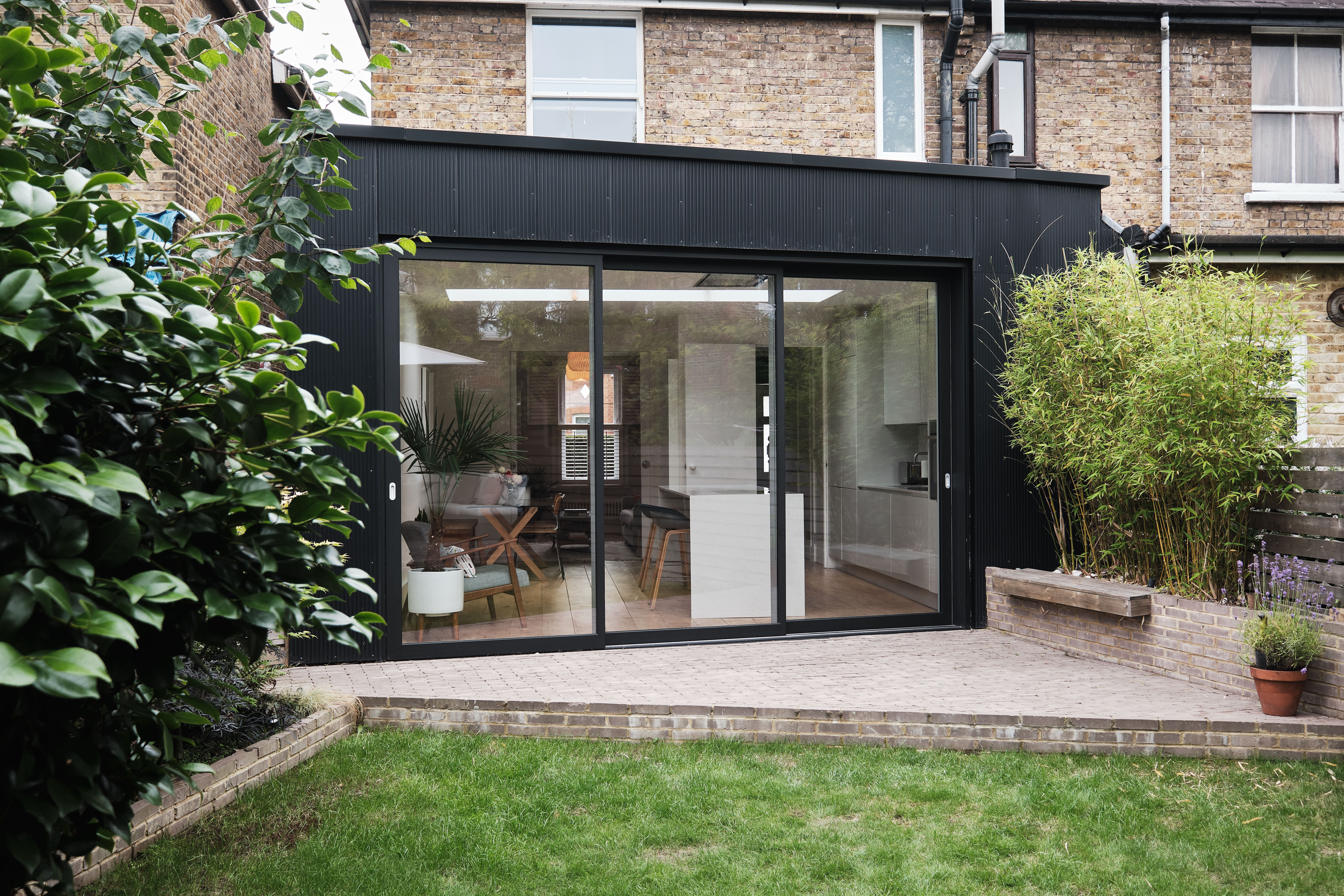 Elphinstone-Road-Aucoot-DeDraft-Architects-Modern-House-Extension-by-John-McDavid-Warner-Estate-Walthamstow