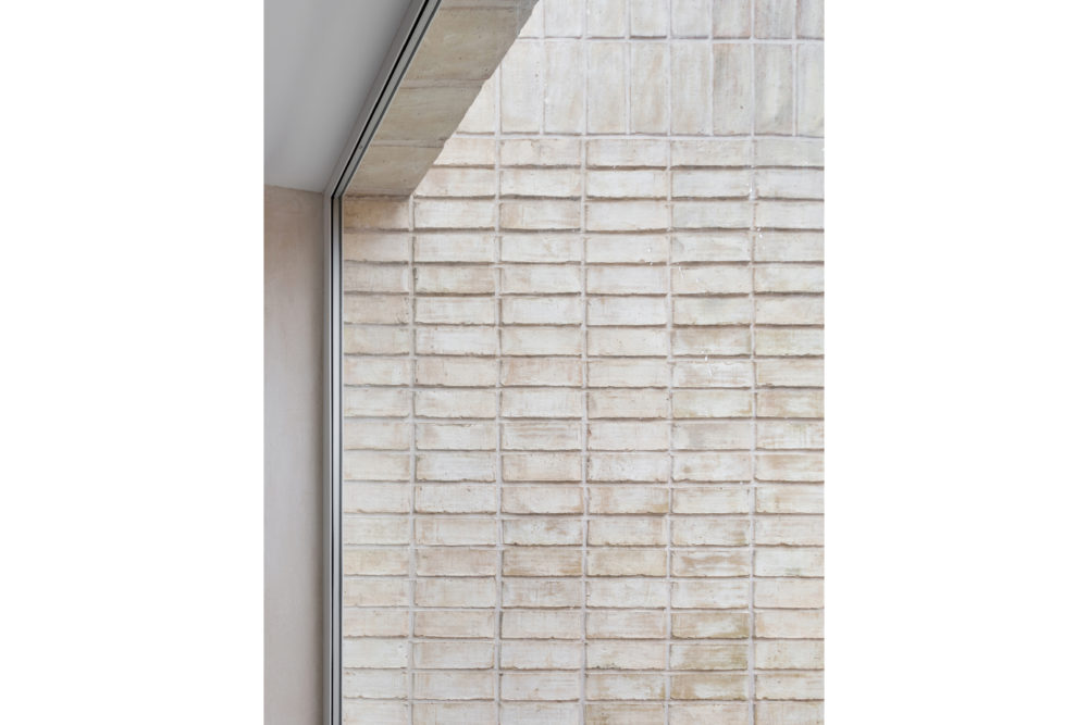 Aucoot-Estate-Agents-Magri-Williams-Architects