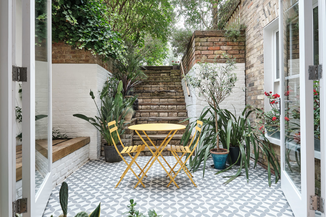 Richmond-Road-London-Fields-Aucoot-Victorian-house-basement-flat-modern-refurbishment