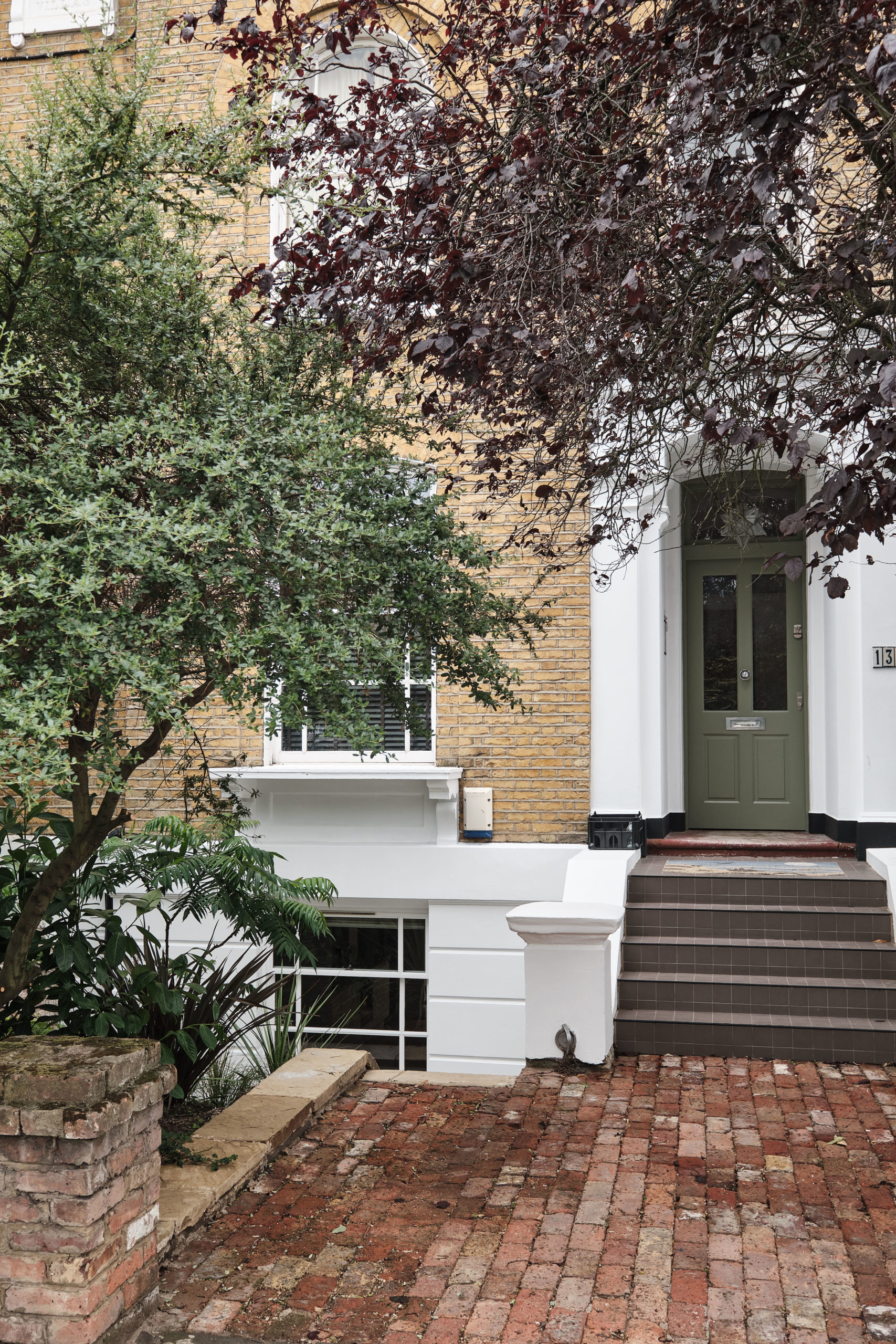 Richmond-Road-London-Fields-Aucoot-Victorian-house-basement-flat-modern-refurbishment