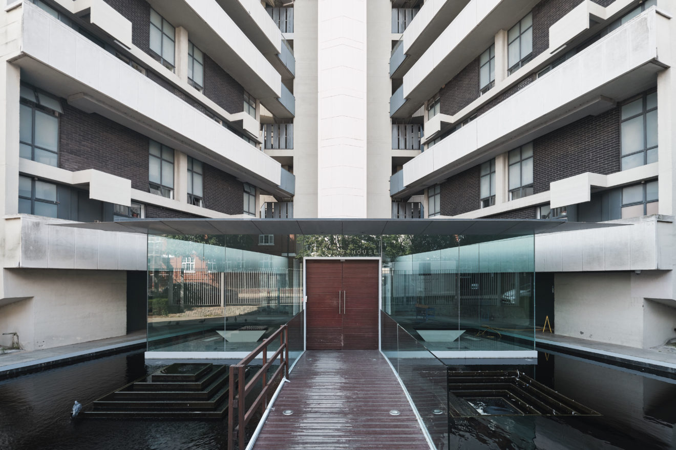 Keeling-House-Water-Tank-Denys-Lasdun-Aucoot-Estate-Agents