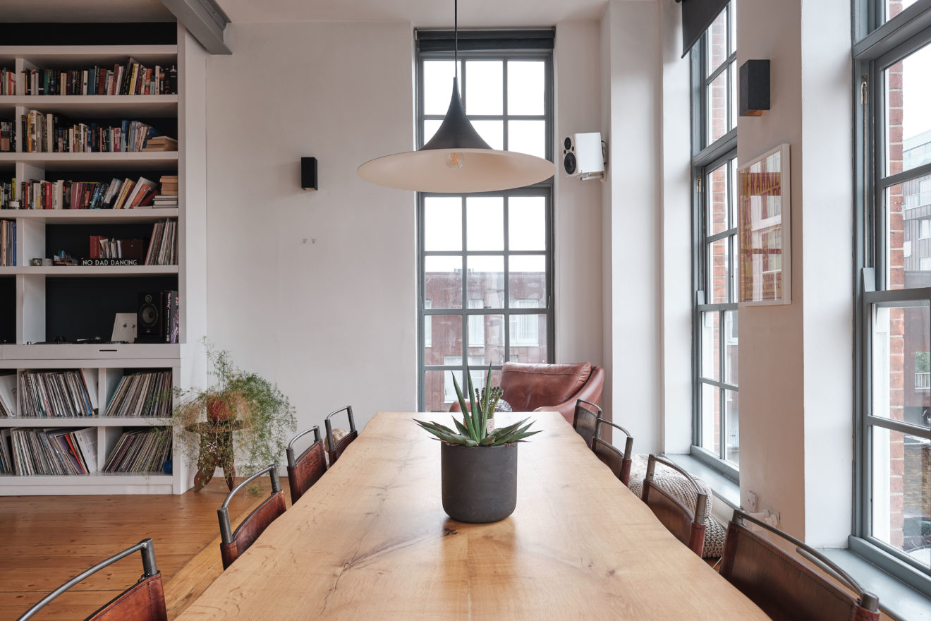 Minstrel-Court-Victorian-School-Conversion-photo-by-Aucoot-Estate-Agents