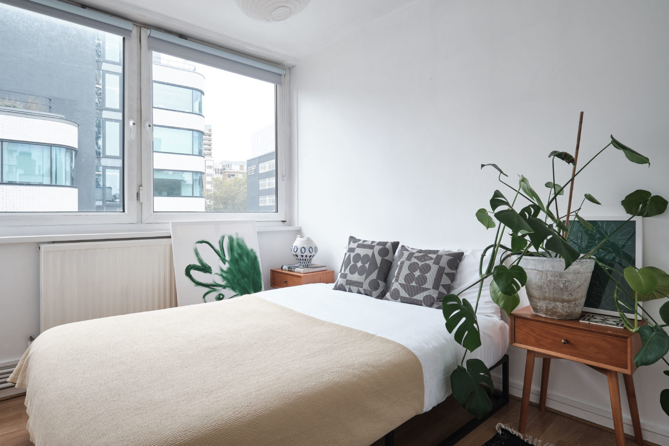 Quaker-Court-Old-Street-Flat-Interior-by-Patternity-photo-by-Aucoot-Estate-Agents-All Rights Reserved