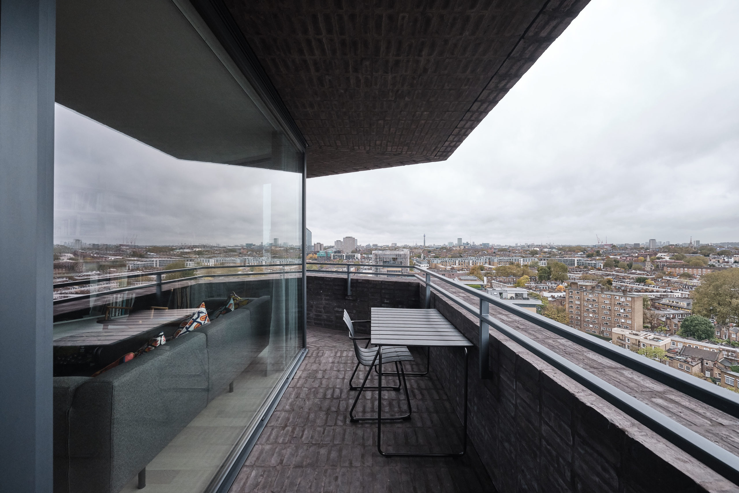 Hoxton-Press-by-David-Chipperfield-Architects-Karakusevic-Carson-Architects-photo-by-Aucoot-Estate-Agents