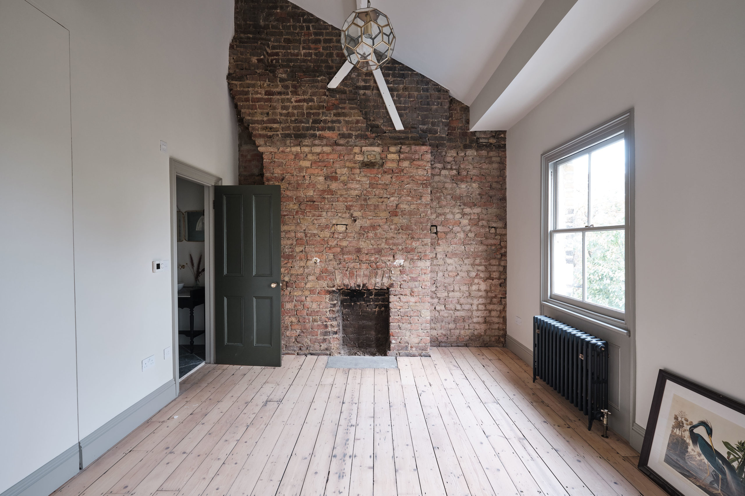 Victorian-house-with-modern-extension-over-looking-Victoria-Park-London-photo-by-Aucoot-Estate-Agents