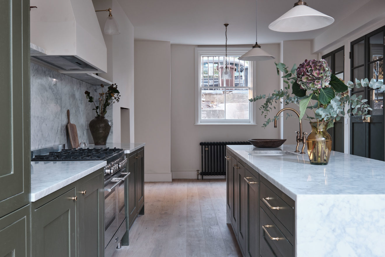 Victorian-house-with-modern-extension-over-looking-Victoria-Park-London-photo-by-Aucoot-Estate-Agents-All Rights Reserved