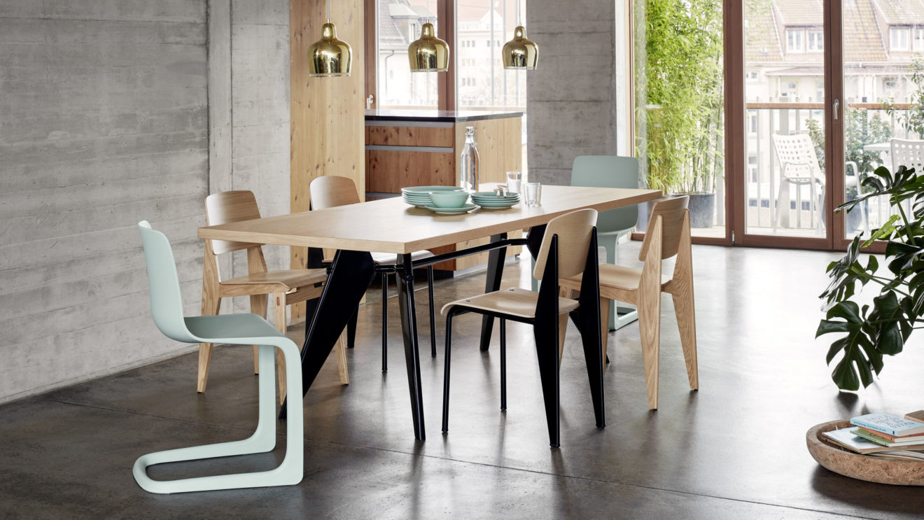 Aucoot_Design_Classics_Jean_Prouve_Standard_Chair_image_Vitra