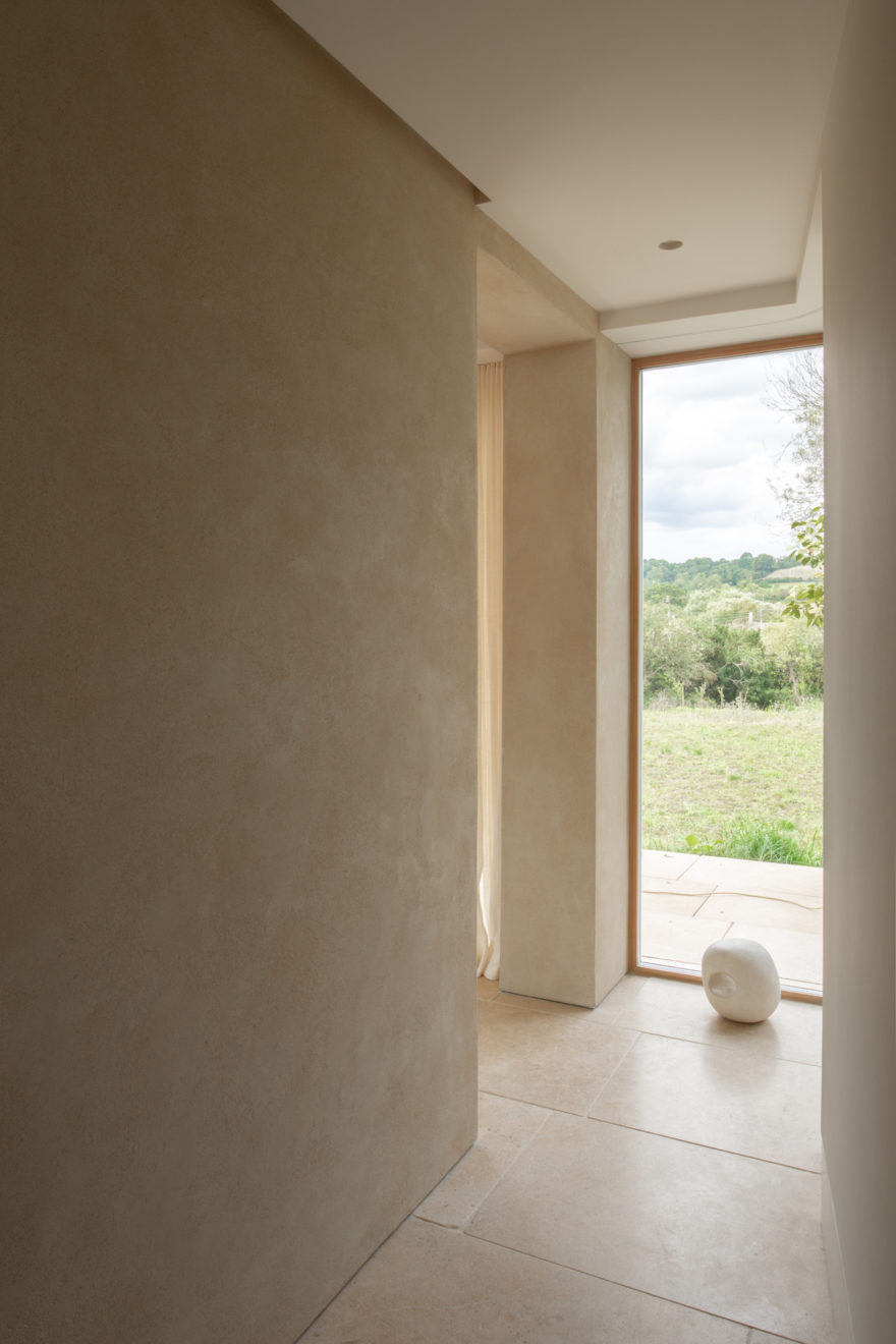 Featherbed Barn - Oliver Leech Architects - Aucoot Estate Agent