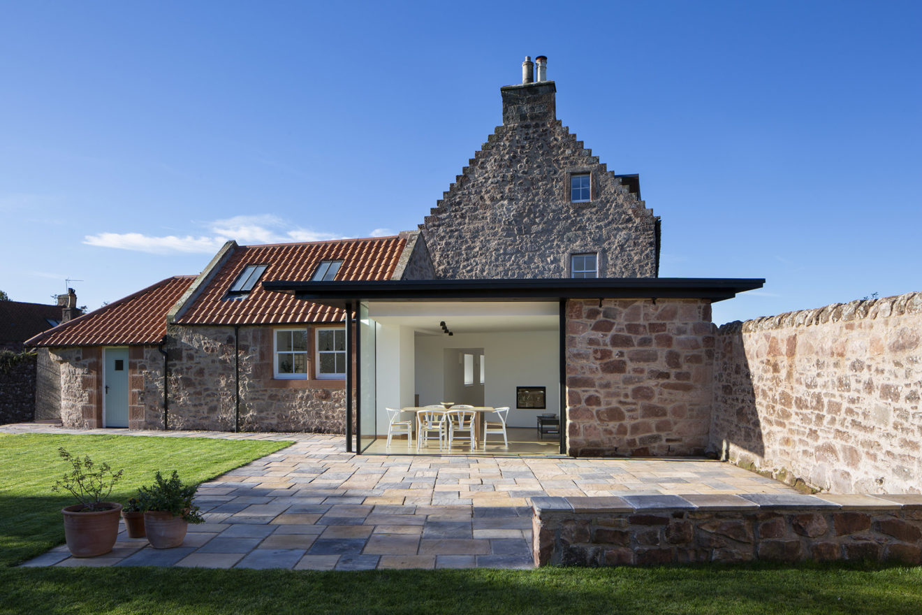 Loader-Monteith-Architecture-Scotland-Stenton-06-Aucoot-Estate-Agent