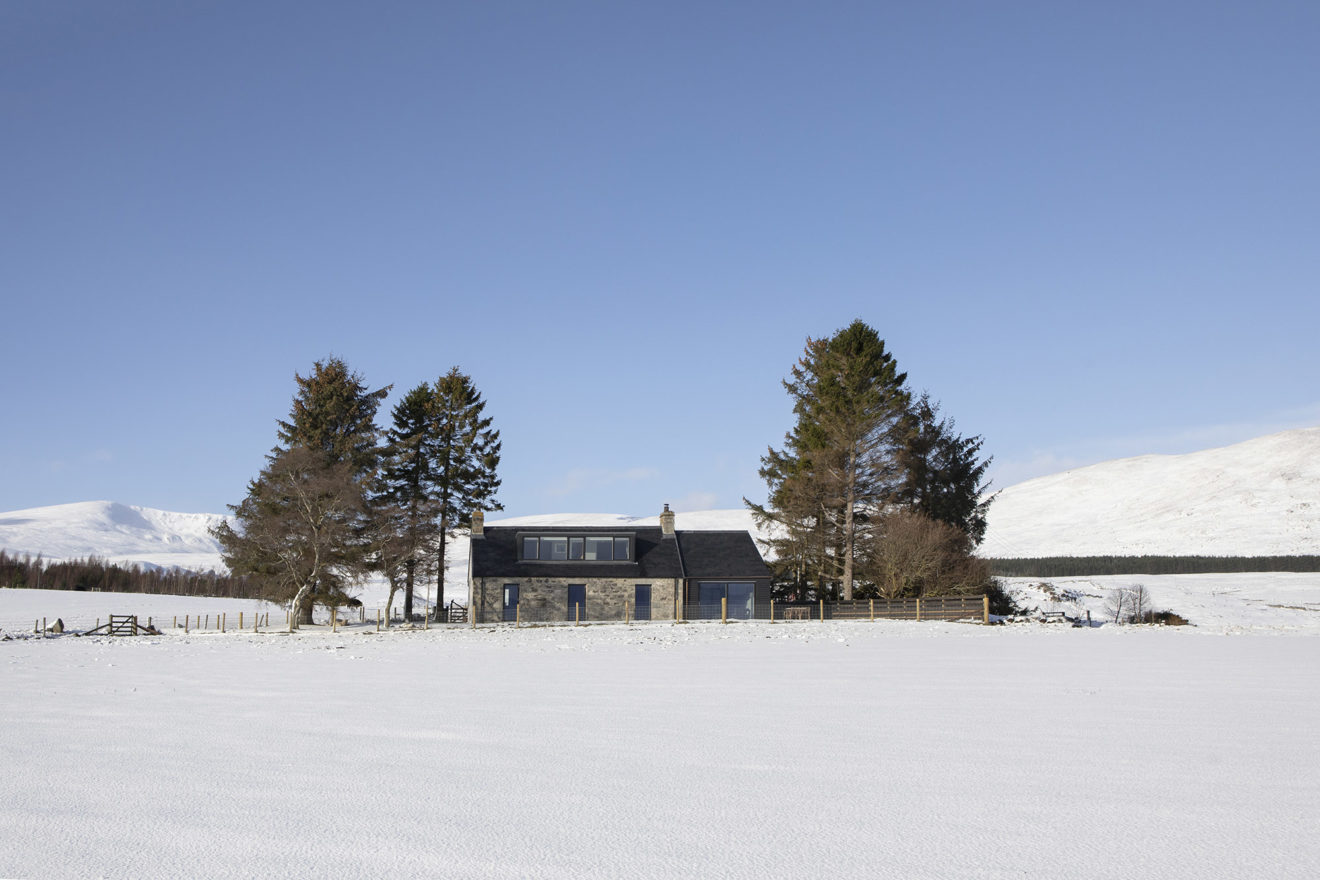 Loader-Monteith-Architecture-Scotland-Strone-21-Aucoot-Estate-Agent