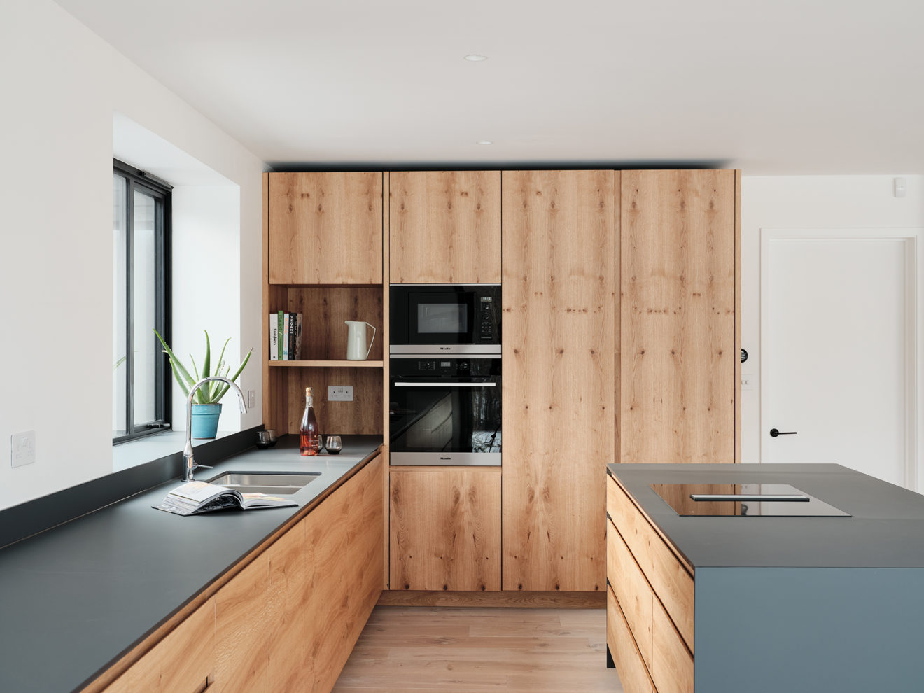 Broadlands TN14 - Finch London - Kitchen Design - Aucoot Estate Agents 2