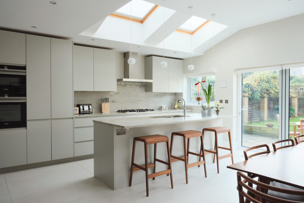 Chiswick W4 - Finch London - Kitchen Design - Aucoot Estate Agents 1