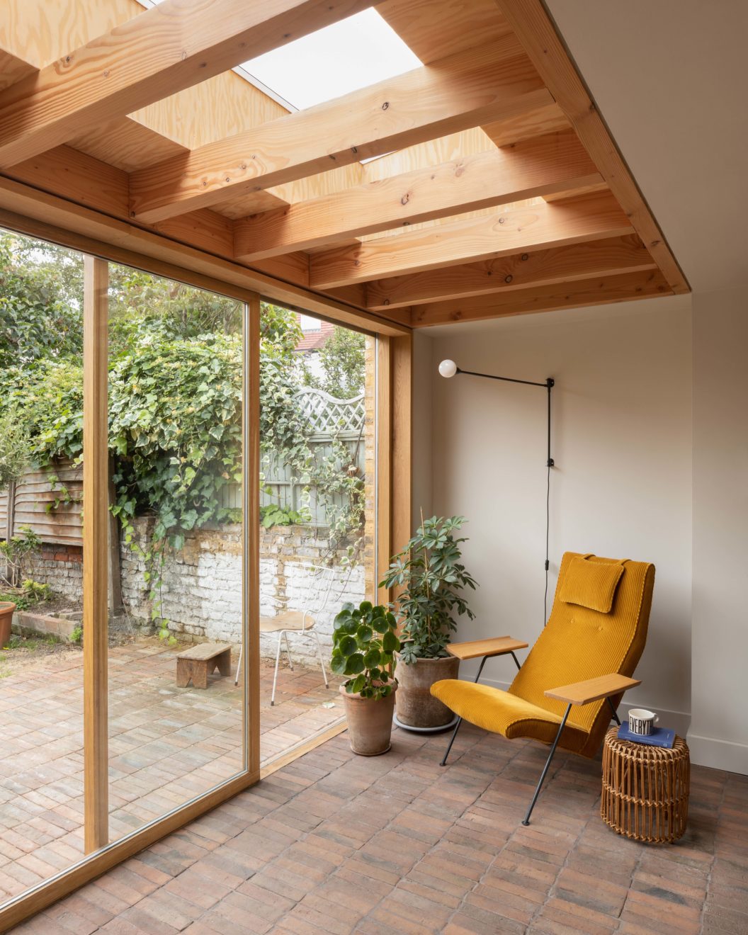 Norman-Prahm Architects House in Barnes. Photograph by Ståle Eriksen. Aucoot Estate Agents.