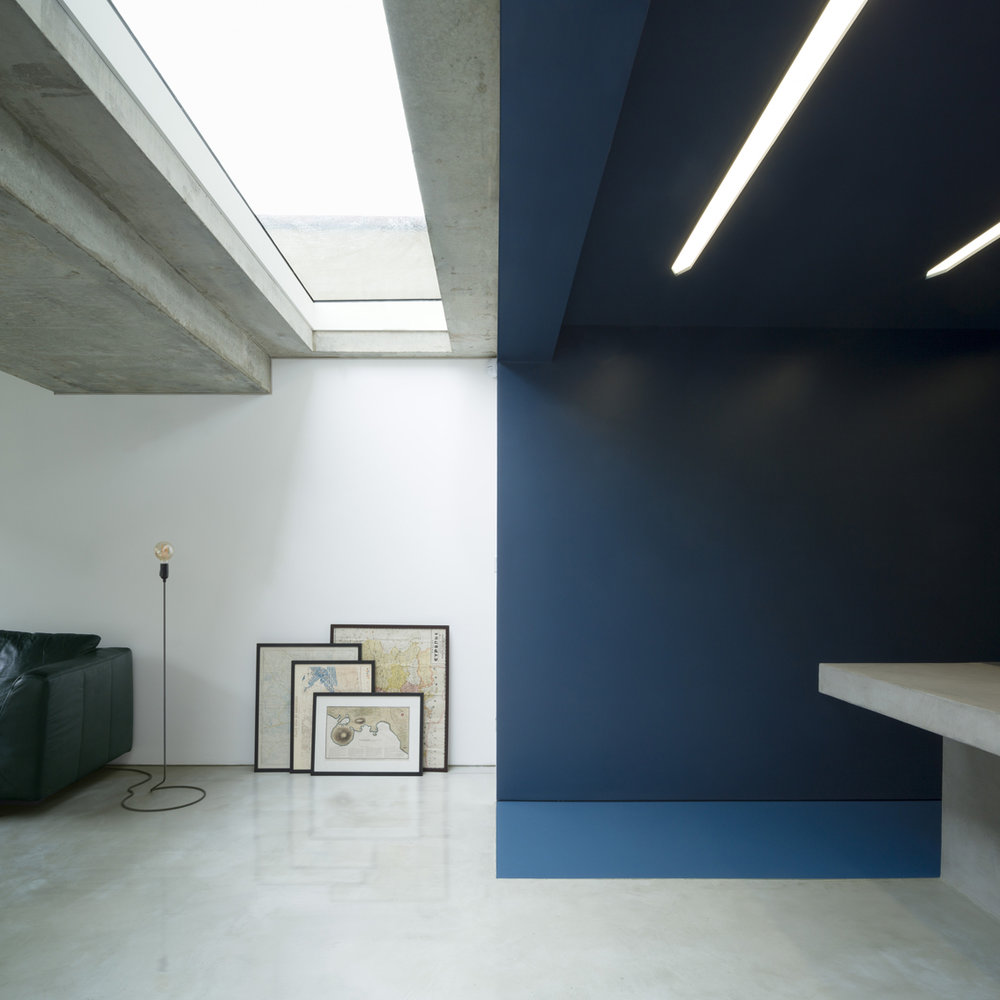 Bureau de Change Architects - Slab House - Ben Blossom - Aucoot Estate Agents