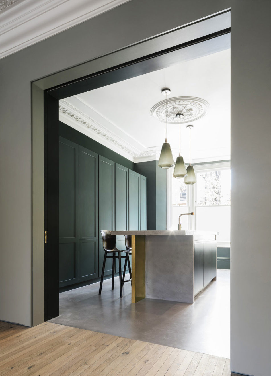 Bureau de Change Architects - Step House - Ben Blossom - Aucoot Estate Agents