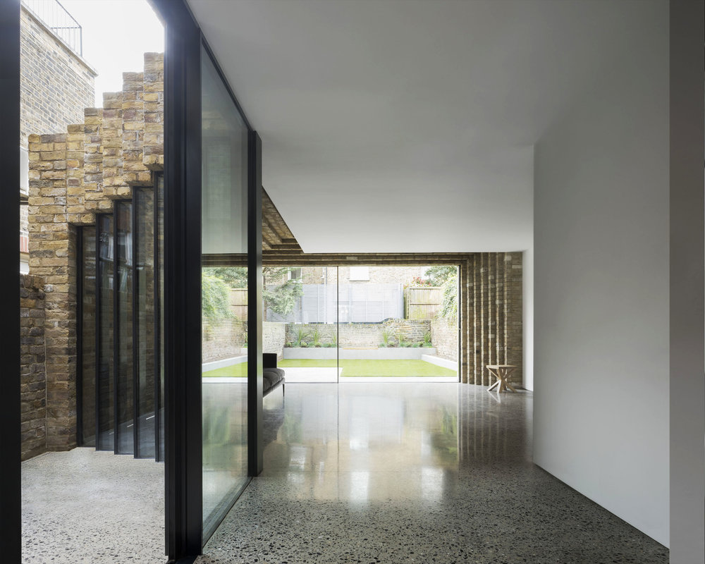 Bureau de Change Architects - Step House - Ben Blossom - Aucoot Estate Agents