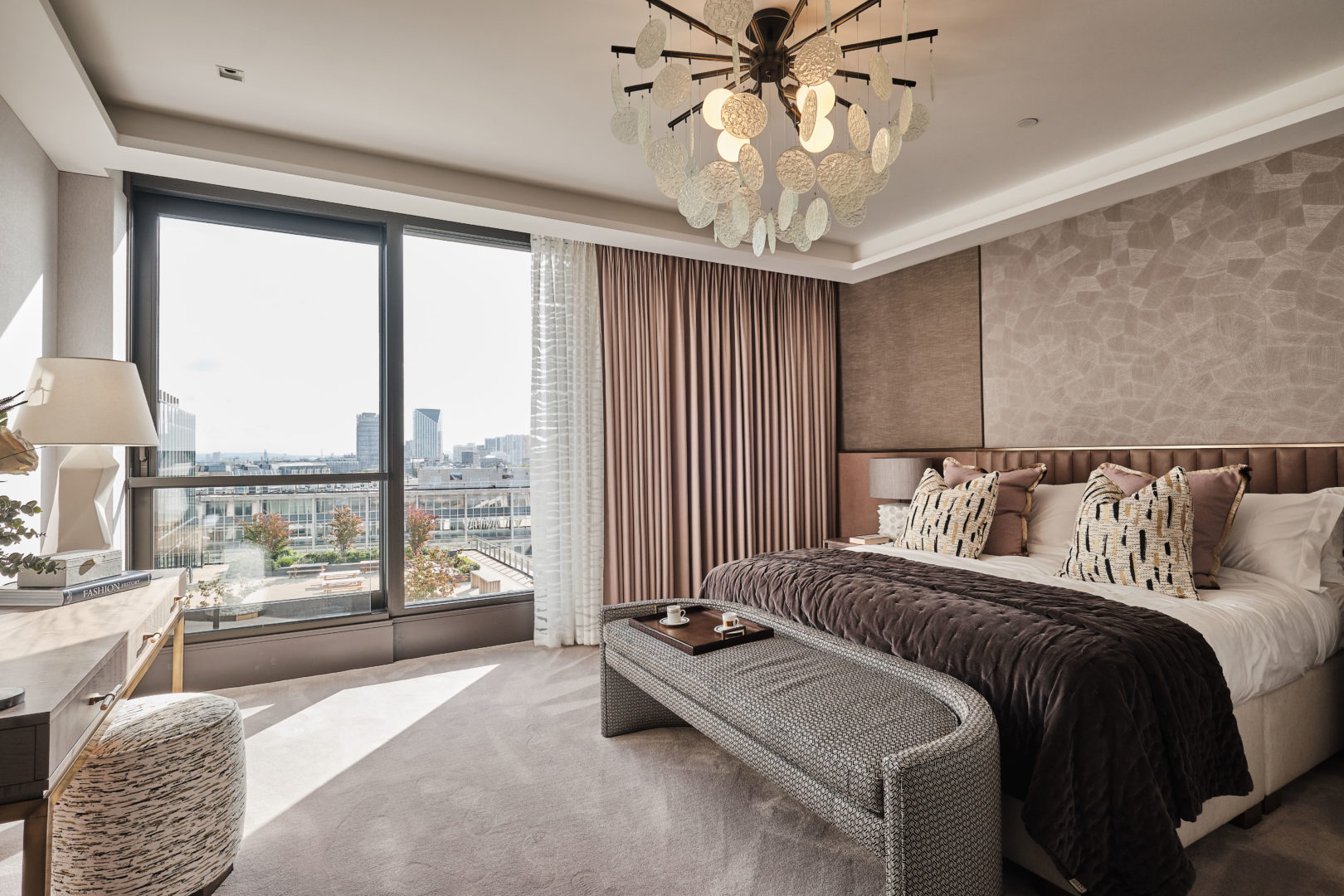 Southbank-Place-Aucoot-Estate-Agents-Luxury London new development-All Rights Reserved