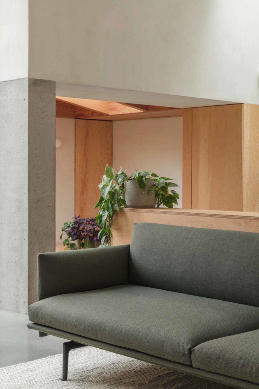 Christian-Bailey-Architects-Douglas-Fir-House-Aucoot-Journal-Modern-House-Extension
